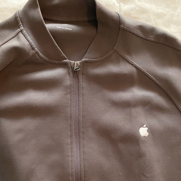 2 Apple Employee Zip Up Jackets - Picture 2 of 7